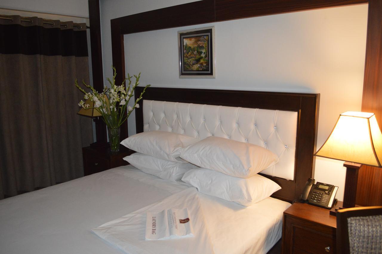 Fort Continental Hotel 페샤와르 외부 사진