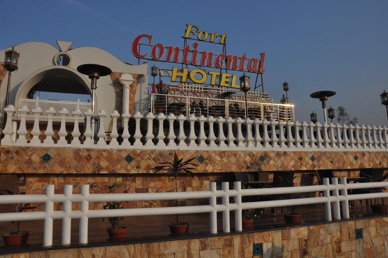 Fort Continental Hotel 페샤와르 외부 사진