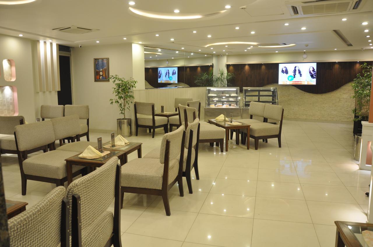Fort Continental Hotel 페샤와르 외부 사진
